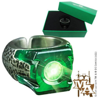 Film Props 14 Gifts for Movie Lovers Green Lantern Light Up Ring Licensed Film Prop Replica