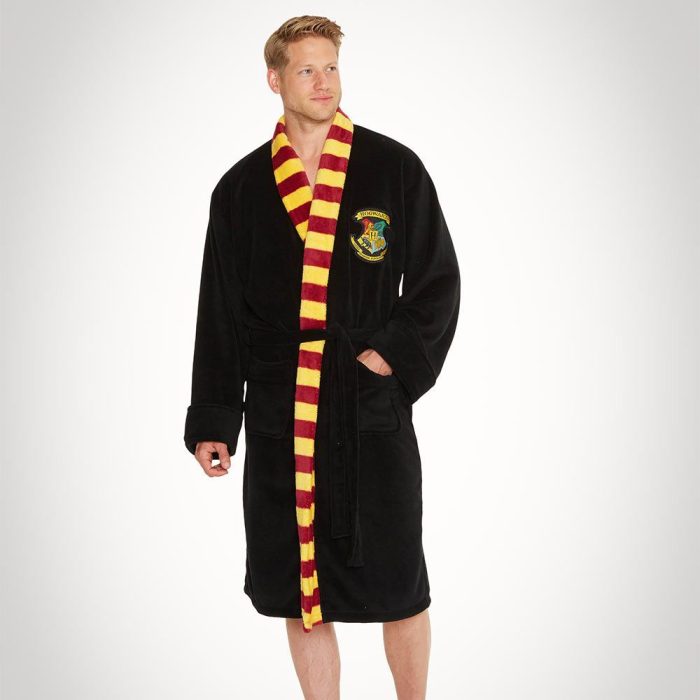 hogwarts bathrobe 55527 Gifts for Movie Lovers